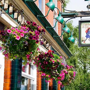 Inn The Whittington And Cat ****